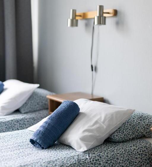 Номер Стандарт Четырехместный Совместный Санузел, Bed&breakfast Tuure