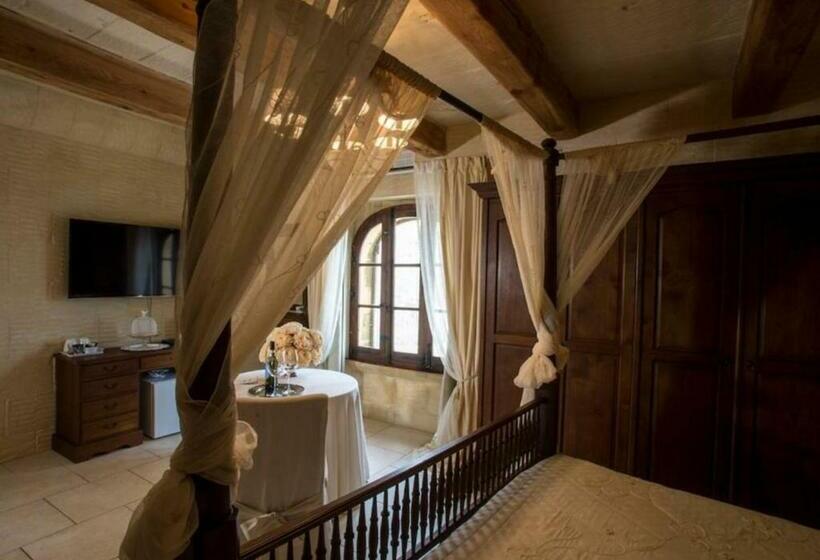 اتاق لوکس, Betty Cake B&b