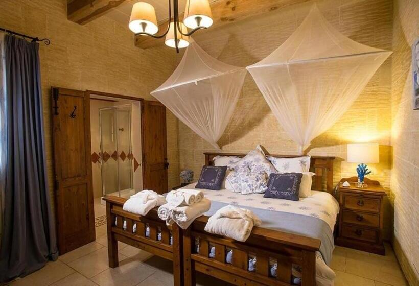 اتاق استاندارد, Betty Cake B&b