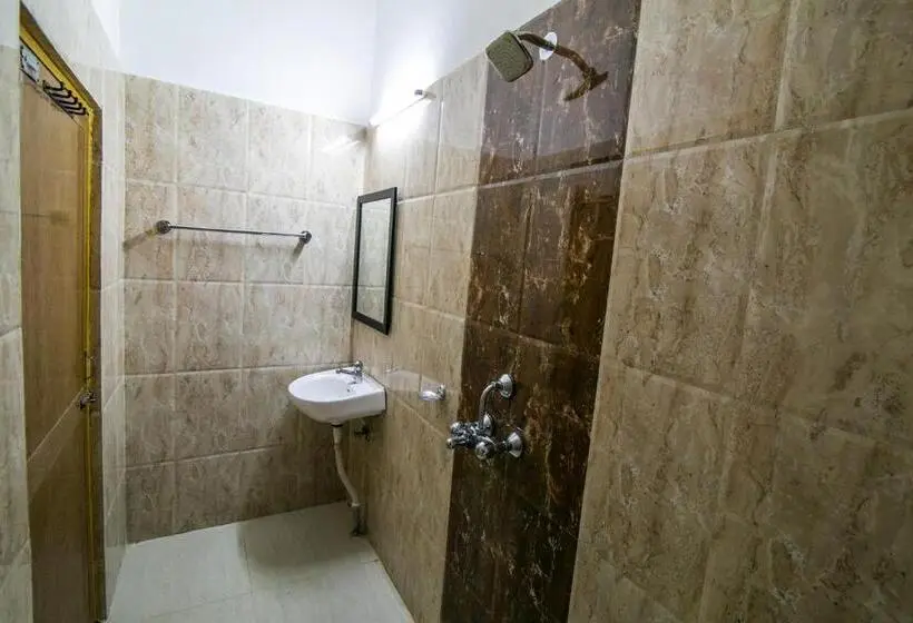 اتاق استاندارد, Akashdeep