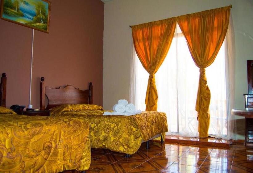 اتاق استاندارد چهار تخته, Antigua Comayagua