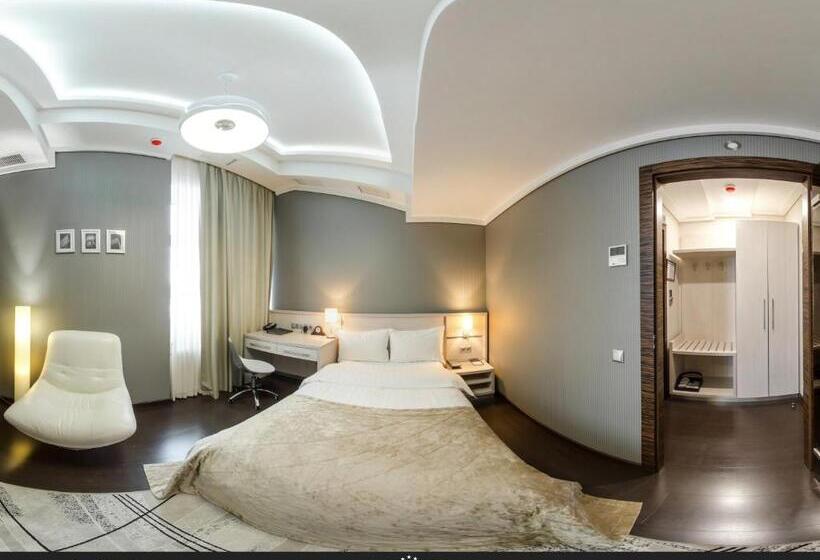 اتاق کلاسیک یک تخته, Arena