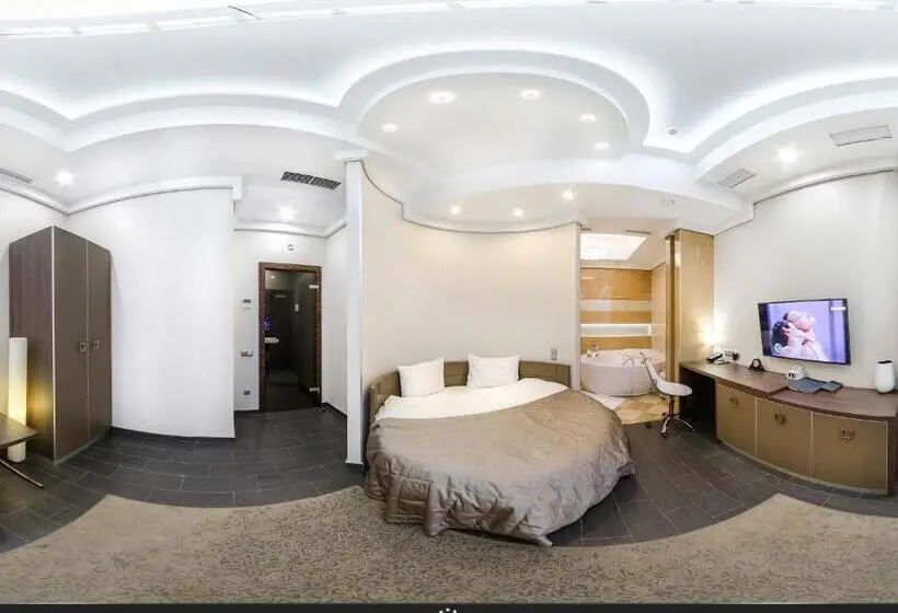 Habitació Estàndard, Arena
