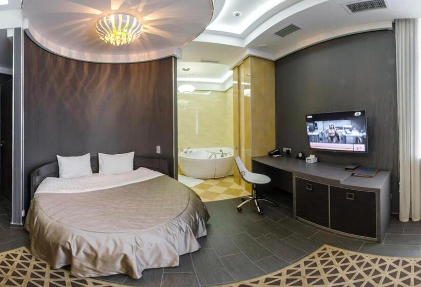 اتاق استاندارد, Arena