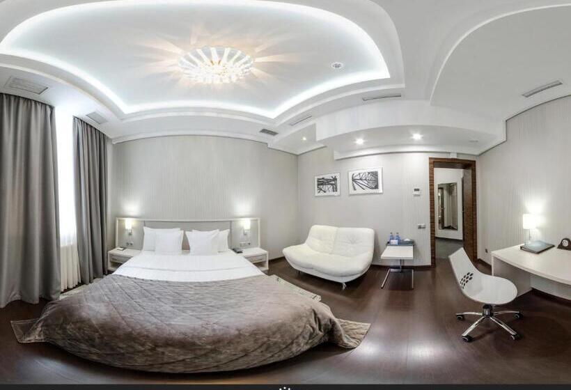 اتاق کلاسیک, Arena