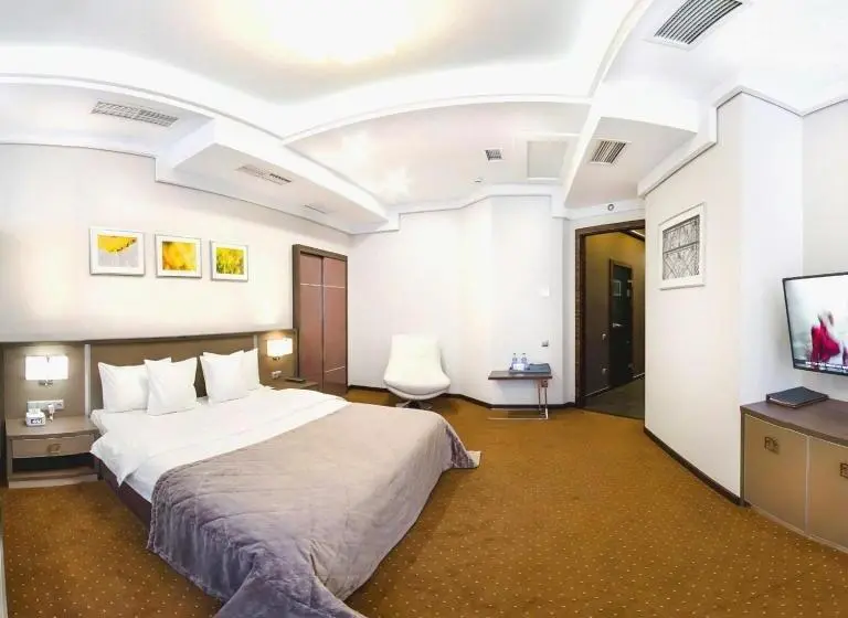 Habitació Deluxe, Arena