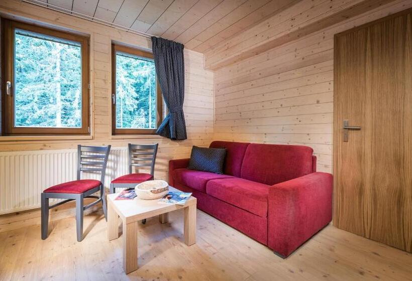 اتاق استاندارد سه نفره, Björnson Jasná & Björnson Tree Houses