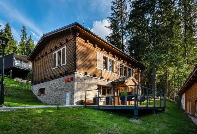 Villa 1 Makuuhuone, Björnson Jasná & Björnson Tree Houses