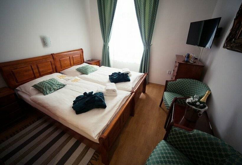 غرفة كومفورت, Bristol