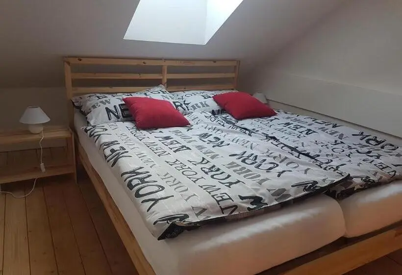 Standard-studio, Bristol