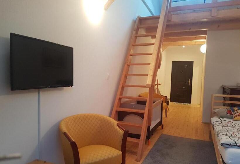 إستوديو قياسى, Bristol