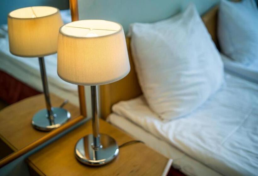 标准间, Karolineburg Manor House