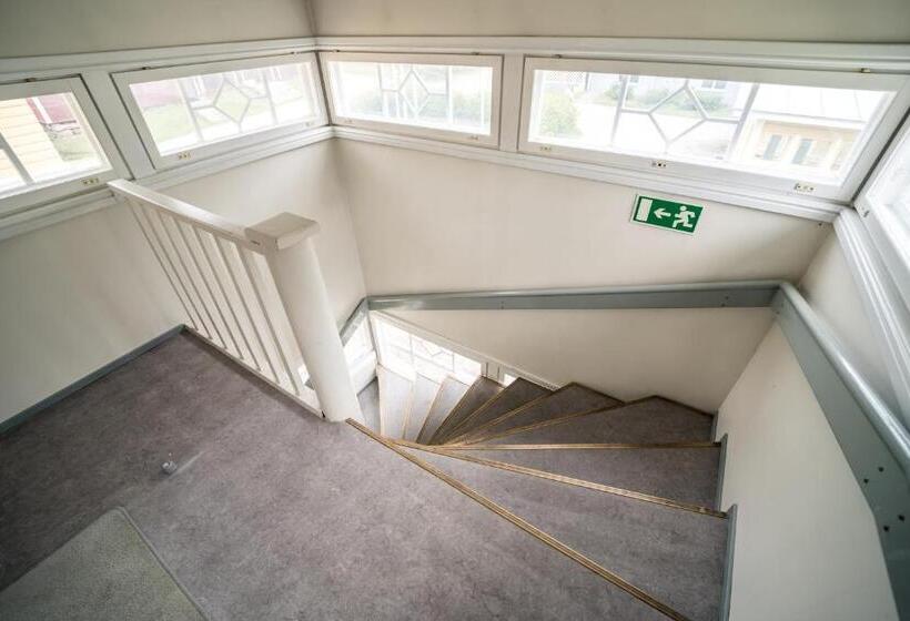 家庭套房, Karolineburg Manor House