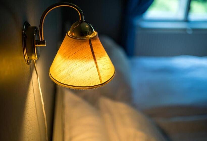 套房, Karolineburg Manor House