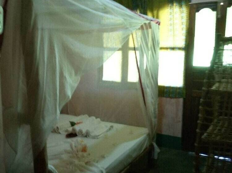 Standard Room Double Bed, Mnana Lodge Kizimkazi