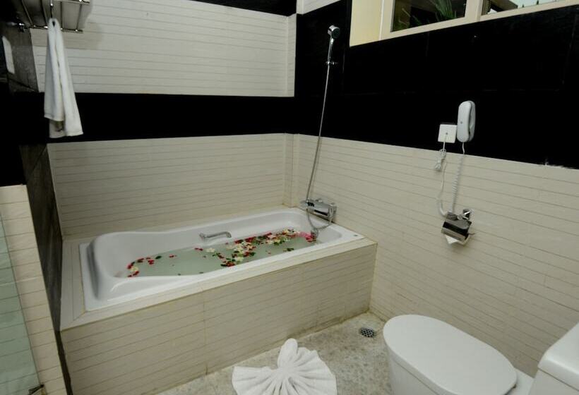 سوییت اجرایی, Mount Pleasant