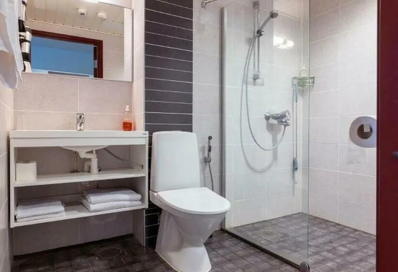 Standard-huone, Salora