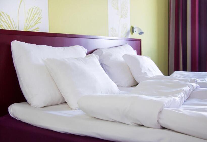 Номер Superior, Salora