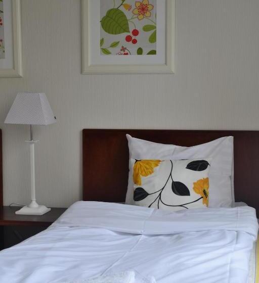 غرفة قياسية مطلّة علي البحر, Sea Front