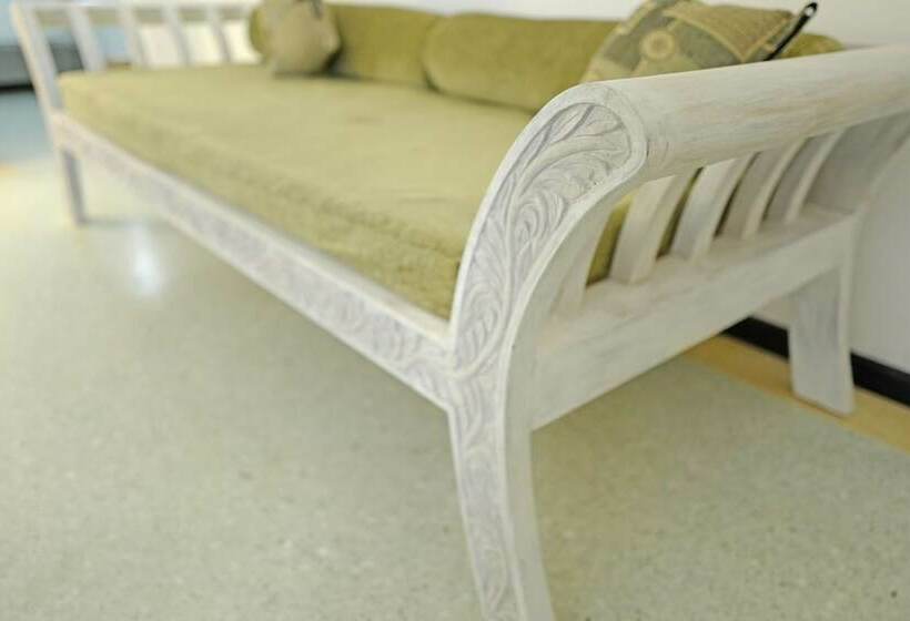 سوییت جونیور, Pongwe Bay Resort