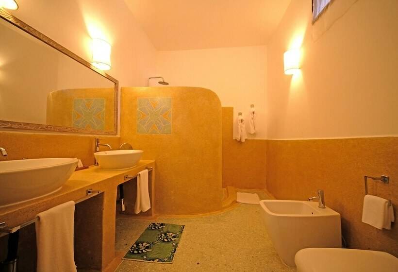 سوییت جونیور, Pongwe Bay Resort