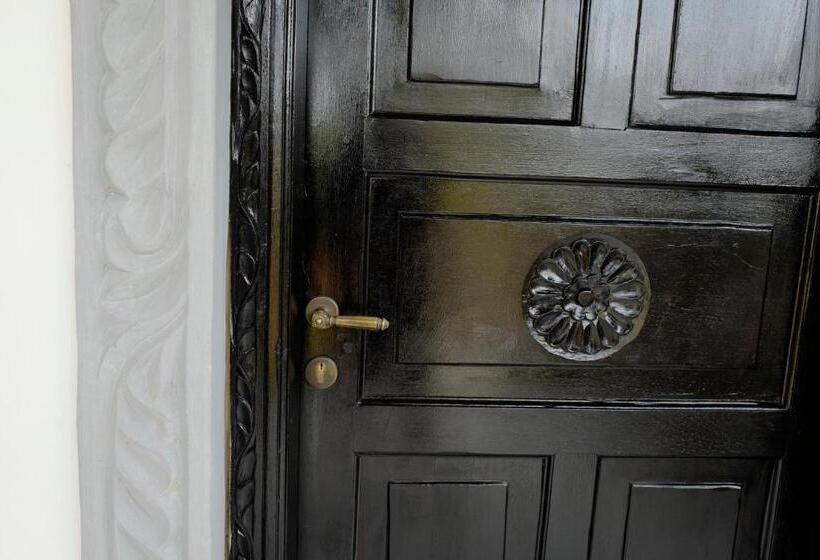 بانگلوی استاندارد, Pongwe Bay Resort