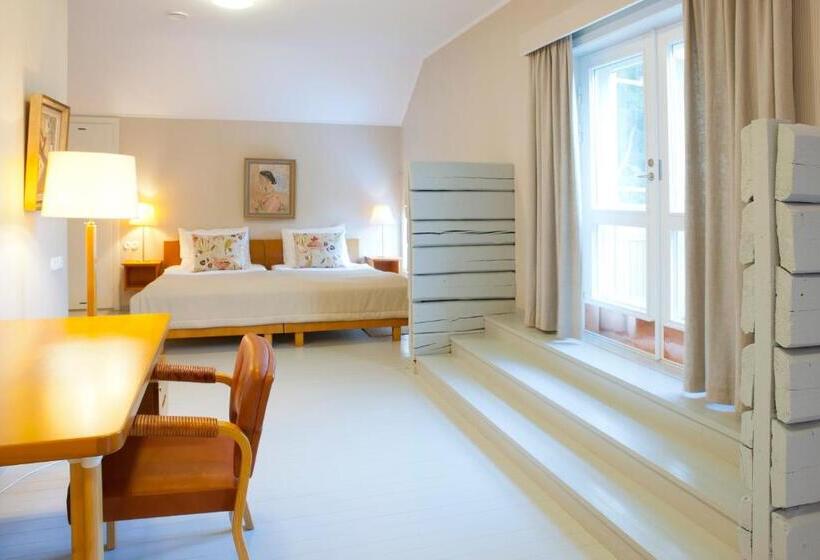 Люкс, Ahlströmin Ruukki Noormarkku