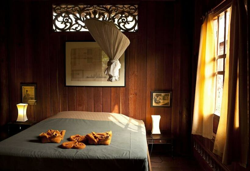 سوئیت جونیور با چشم‌انداز باغ, Soriyabori Resort