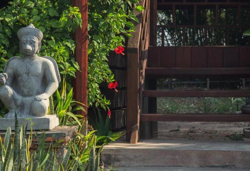 اتاق لوکس, Soriyabori Resort