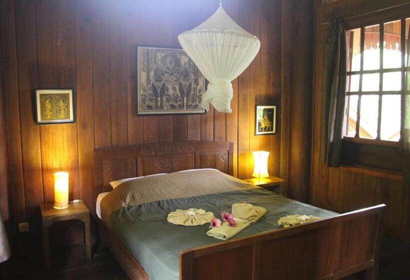 اتاق لوکس, Soriyabori Resort