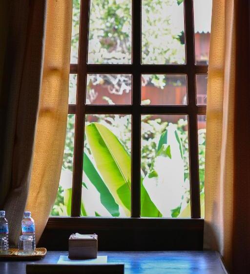 سوییت سوپریور, Soriyabori Resort