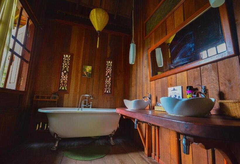 سوییت سوپریور, Soriyabori Resort