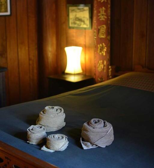 سوئیت جونیور با چشم‌انداز باغ, Soriyabori Resort