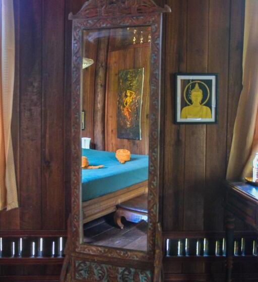 سوئیت جونیور با چشم‌انداز باغ, Soriyabori Resort