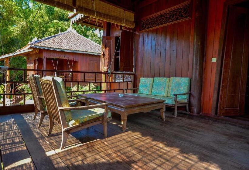 سوییت سوپریور, Soriyabori Resort