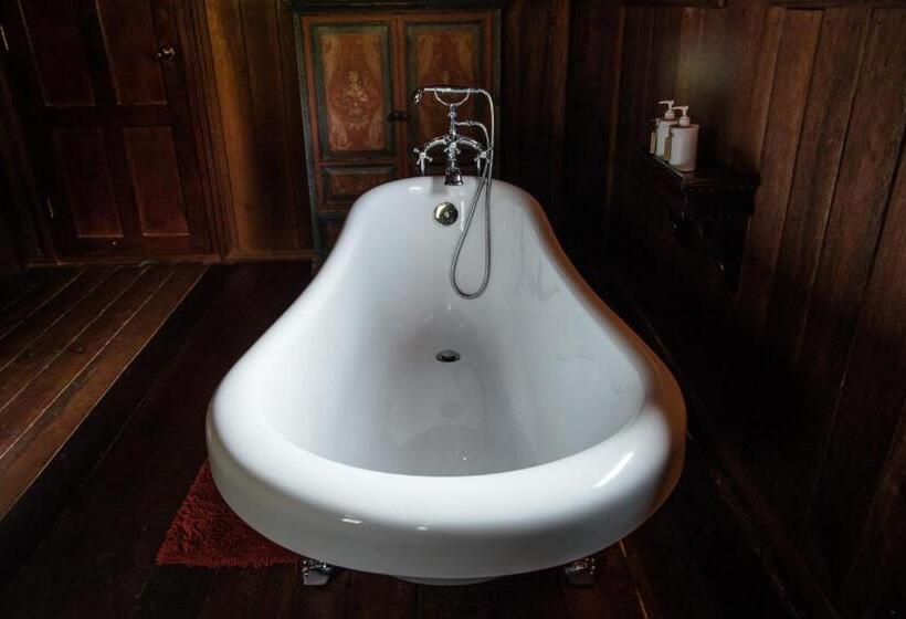 سوییت سوپریور, Soriyabori Resort