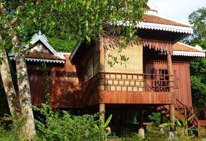 سوییت سوپریور, Soriyabori Resort