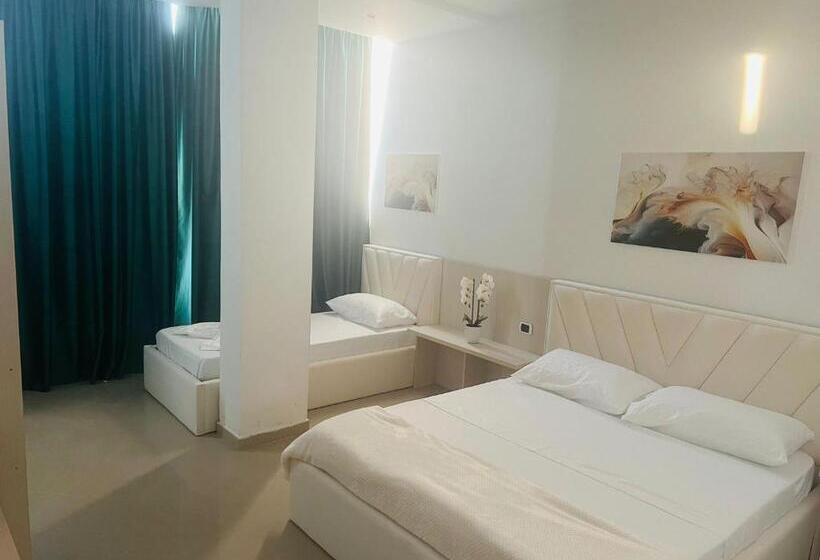اتاق استاندارد سه نفره, Erald Guest House