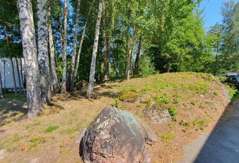 Perhehuone, Folketshus I Olshammar