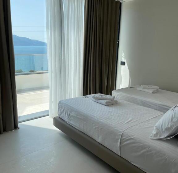 Номер Superior, Majestic