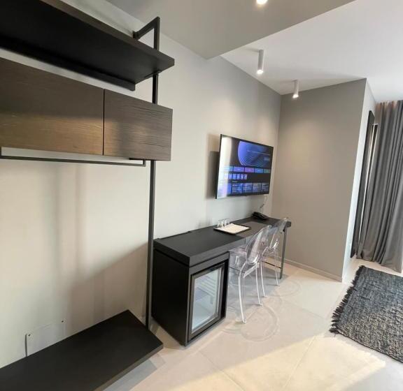 Люкс Вид на Море, Majestic