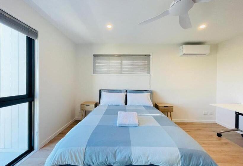 חדר סטנדרט, 262atroughton