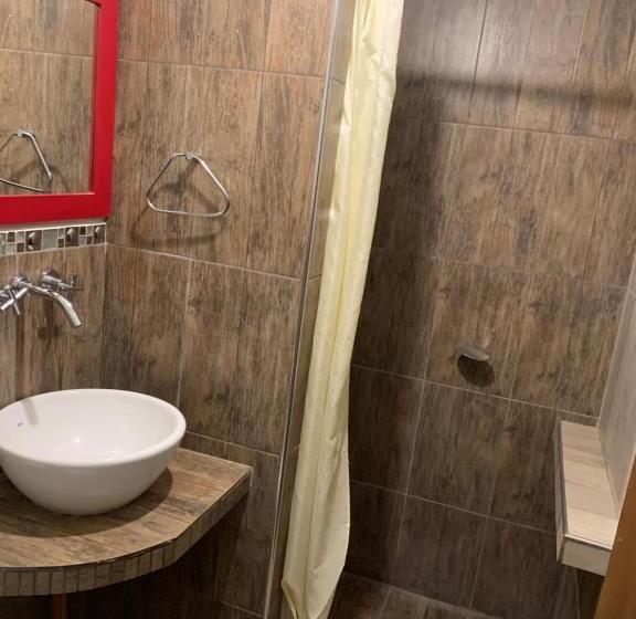 اتاق استاندارد سه نفره, Posada Tierra Adentro 2