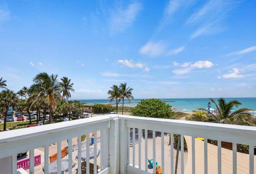 חדר סטודיו סטנדרד, Oceanfront Inn, Standard, King Bed, Inlet View #15