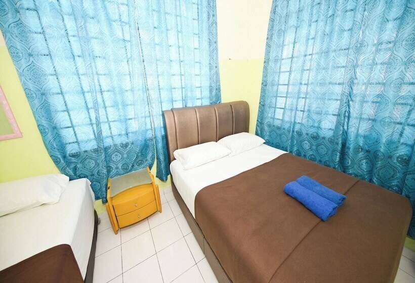 غرفة ديلوكس ثلاثية, Oyo 91011 Iman Homestay Gua Musang