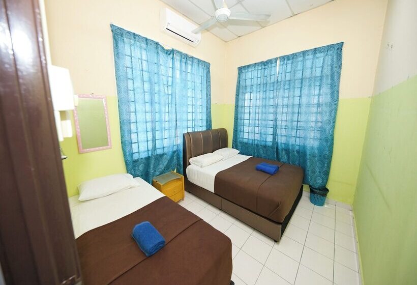 غرفة ديلوكس ثلاثية, Oyo 91011 Iman Homestay Gua Musang