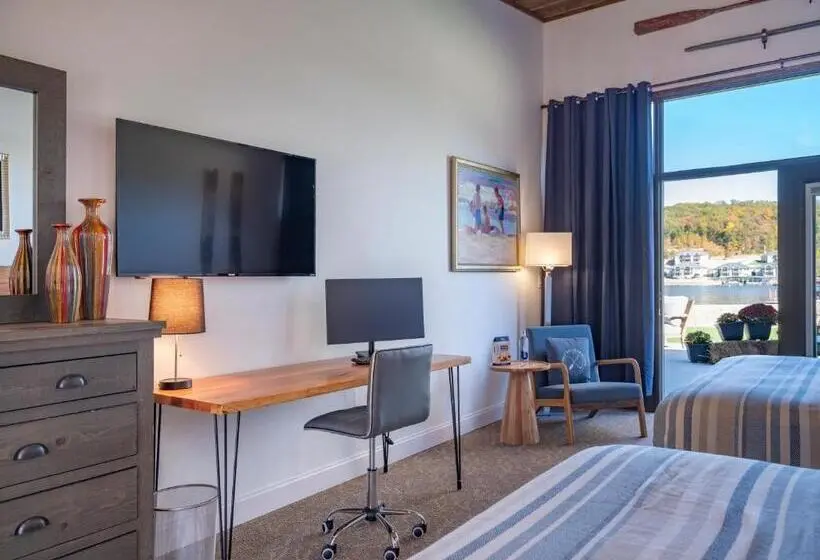 身障者適用スタンダードルーム, Pebble Bay Club Suites