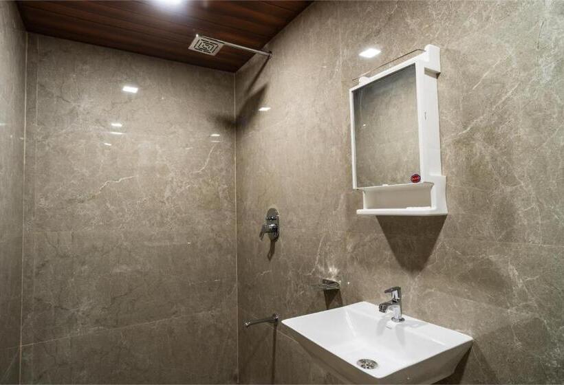 Deluxe-huone, Rajgaurav Lodging