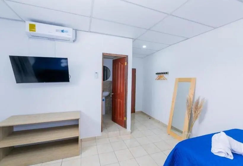 اتاق استاندارد با 2 تخت دوبل, Friendly House