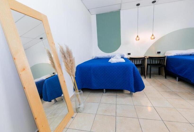اتاق استاندارد با 2 تخت دوبل, Friendly House